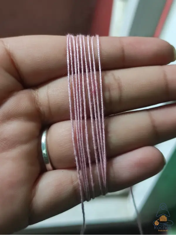 Rohstoffe – Baumwoll-Flammengarn – handgestrickt von Rochak