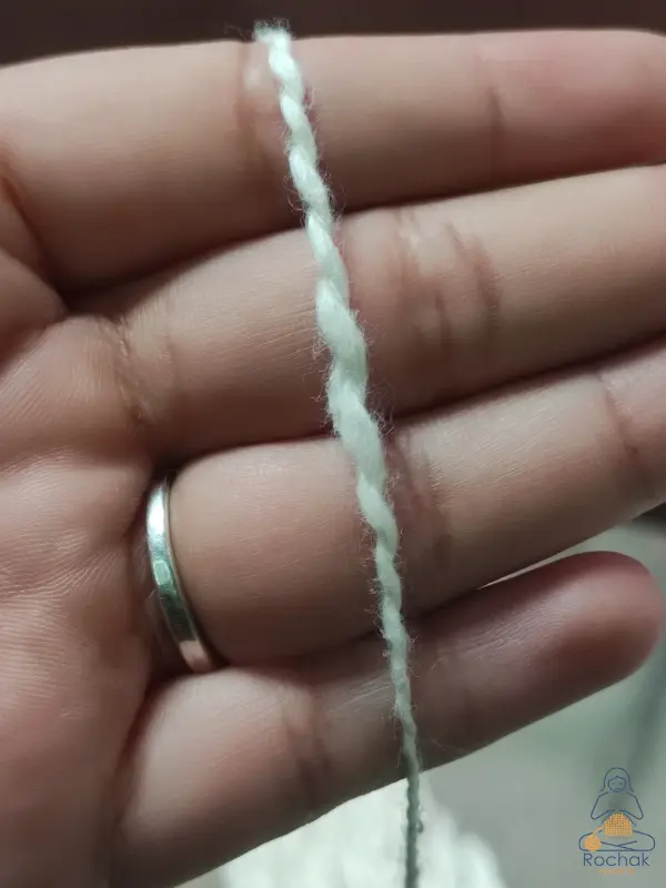Rohstoffe – Baumwoll-Flammengarn – handgestrickt von Rochak