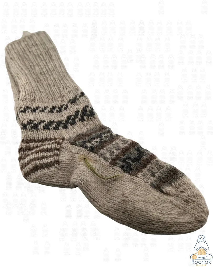 handgebreide accessoires gemaakt door damesbreister bij Rochak handknit Craft